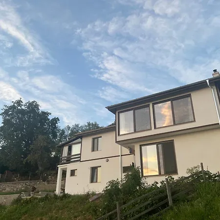 яна Yana Holiday home *